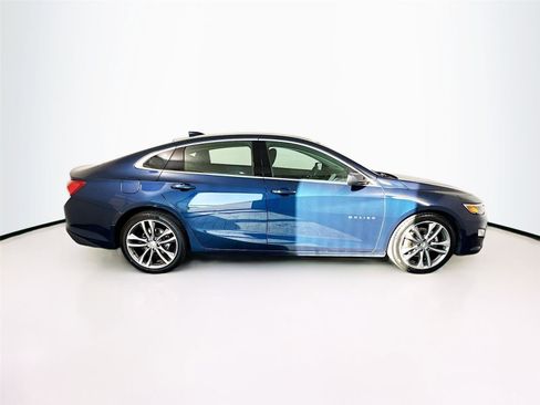 Used 2022 Chevrolet Malibu LT image 30