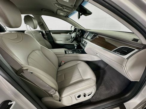 Used 2019 Genesis G80 3.8 AWD/4WD image 31