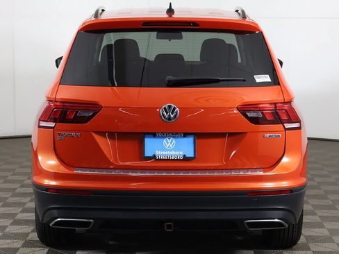 Used 2019 Volkswagen Tiguan SE AWD/4WD image 11