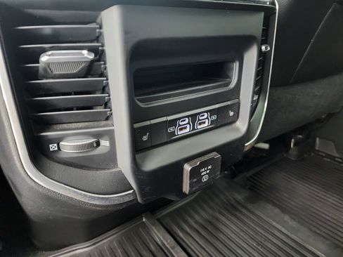 Used 2021 RAM 3500 Laramie image 43