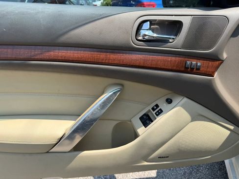 Used 2008 INFINITI G37 Journey w/ Premium Pkg RWD image 9