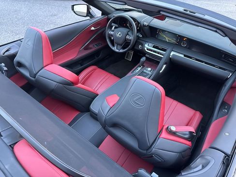 Used 2023 Lexus LC 500 Convertible image 29