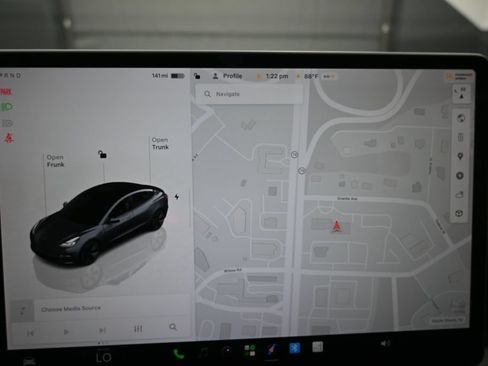 Used 2023 Tesla Model 3 Standard Range RWD image 15