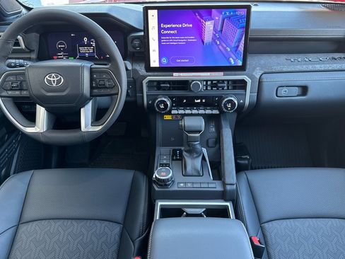 Certified 2025 Toyota Tacoma Limited image 18