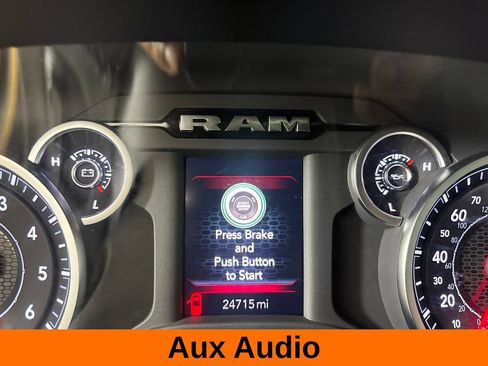 Used 2026 RAM 2500 Big Horn AWD/4WD image 15