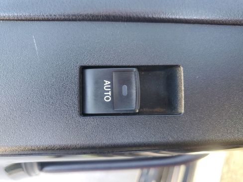 Used 2022 Toyota 4Runner TRD Off-Road Premium image 15