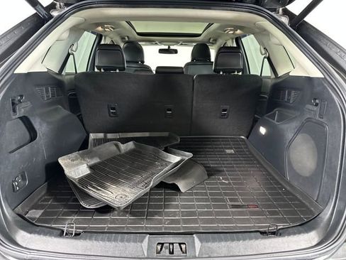 Used 2018 Ford Edge Titanium w/ Equipment Group 301A image 26