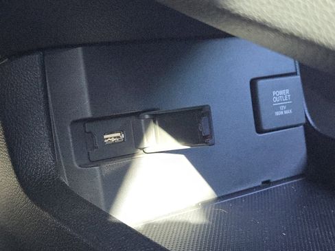 Used 2020 Honda Civic Sport image 8