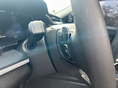 Certified 2023 Jeep Grand Cherokee Laredo w/ Luxury Tech Group I image 37