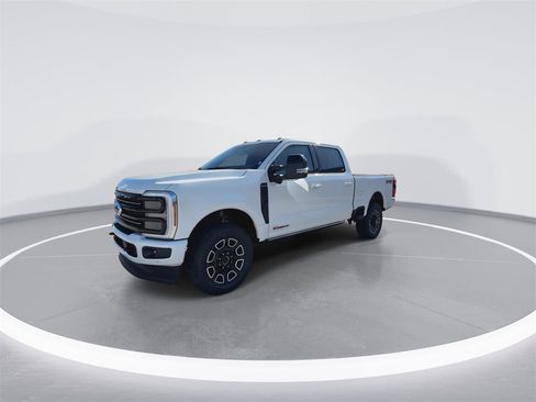 New 2025 Ford F250 Platinum image 4