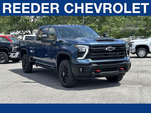 New 2026 Chevrolet Silverado 2500 LTZ w/ Trail Boss Package AWD/4WD image 1
