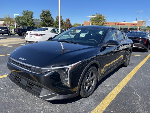 Used 2025 Kia K4 FWD image 12