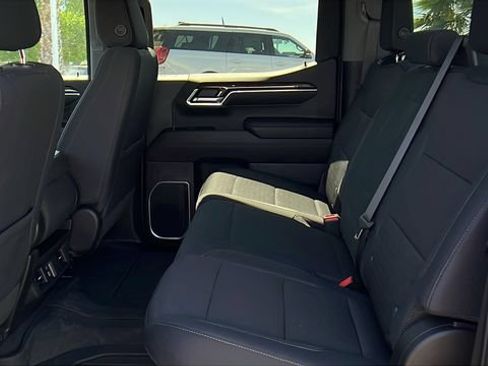 Used 2023 GMC Sierra 1500 SLE AWD/4WD image 20