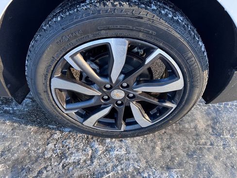 Used 2022 Chevrolet Equinox LT image 18