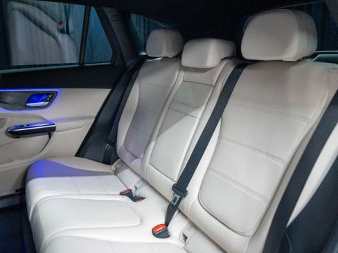 New 2026 Mercedes-Benz GLC 300 image 13