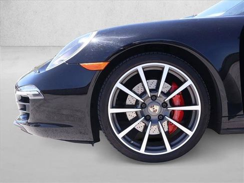 Used 2013 Porsche 911 Carrera 4S AWD/4WD image 18