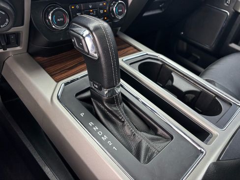 Used 2016 Ford F150 Lariat AWD/4WD image 18