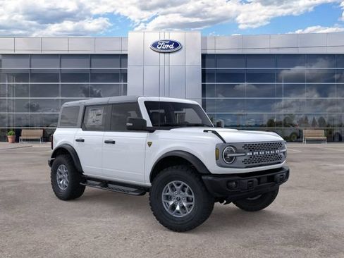 New 2025 Ford Bronco Badlands AWD/4WD image 7