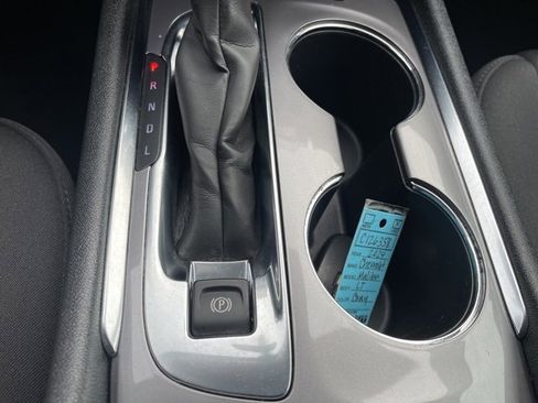 Used 2024 Chevrolet Malibu LT image 27