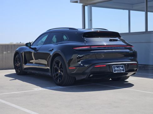 Used 2024 Porsche Taycan 4S AWD/4WD image 3