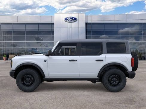 New 2026 Ford Bronco Big Bend w/ Black Diamond Package AWD/4WD image 3