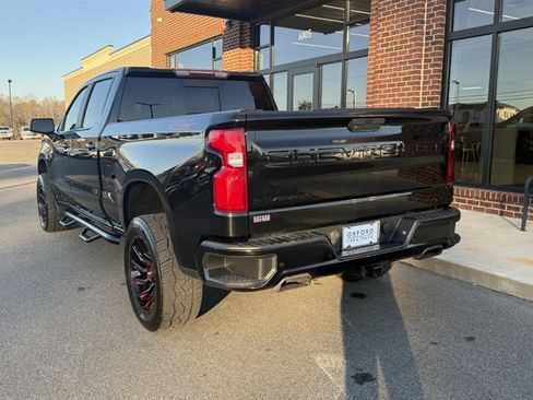 Used 2021 Chevrolet Silverado 1500 LT Trail Boss w/ Convenience Package II image 4