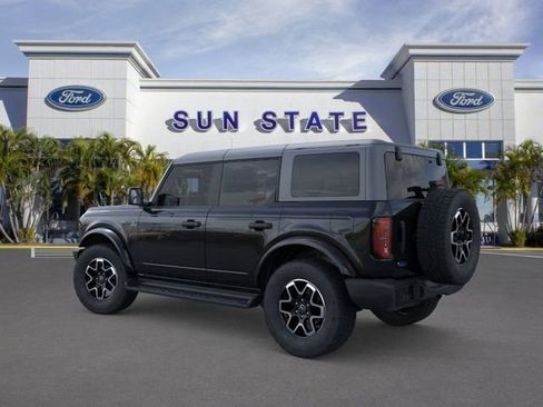 New 2026 Ford Bronco Outer Banks image 6