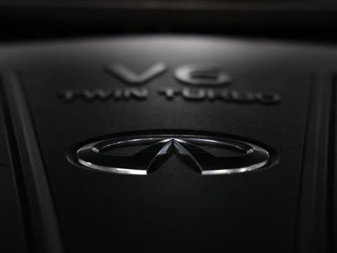 Used 2021 INFINITI Q60 3.0t Luxe w/ Essential Package RWD image 8
