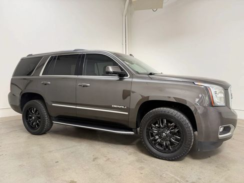 Used 2019 GMC Yukon Denali w/ Open Road Package AWD/4WD image 5