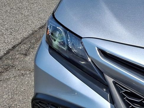 Used 2024 Toyota Camry SE FWD image 27