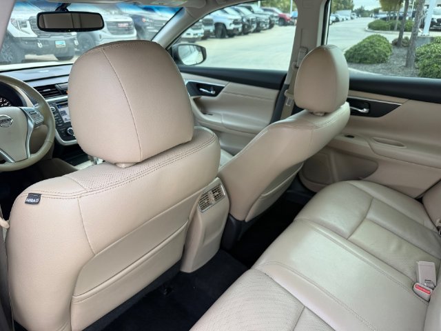Used 2017 Nissan Altima 2.5 SL w/ 2.5 Technology Package FWD image 22