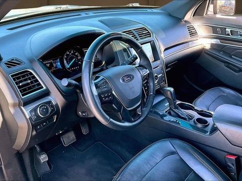 Used 2017 Ford Explorer Limited w/ Equipment Group 301A image 14