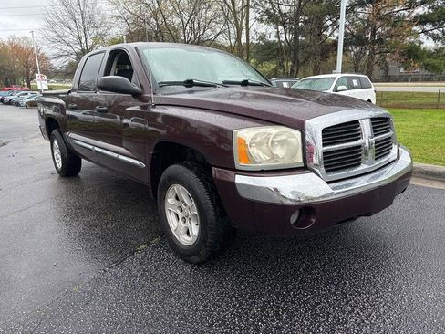 Used 2005 Dodge Dakota Laramie image 37