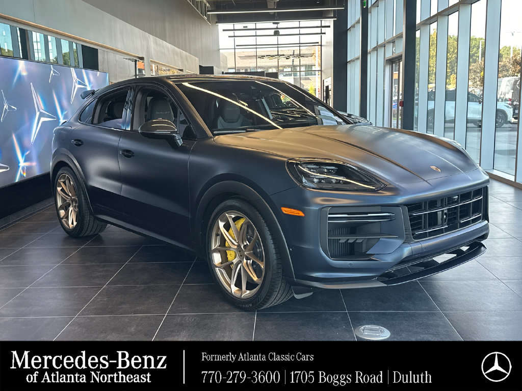 Used 2024 Porsche Cayenne Turbo GT AWD/4WD image 1