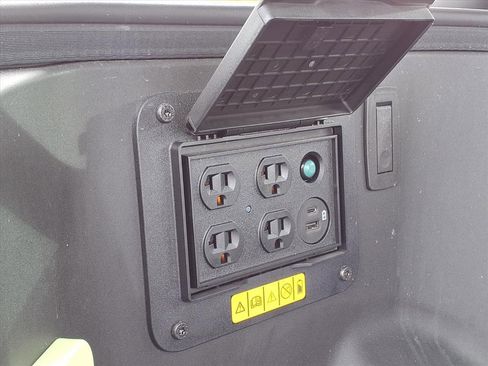 Used 2024 Ford F150 Lightning XLT w/ Max Trailer Tow Package image 23