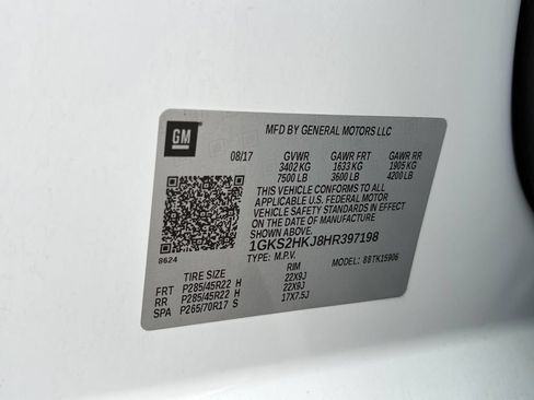 Used 2017 GMC Yukon XL Denali w/ Open Road Package AWD/4WD image 46