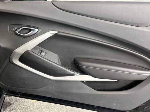 Used 2017 Chevrolet Camaro LT image 33