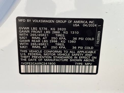Used 2024 Volkswagen Atlas Cross Sport SEL Premium R-Line AWD/4WD image 37