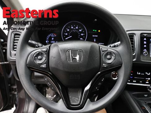 Used 2021 Honda HR-V EX image 10