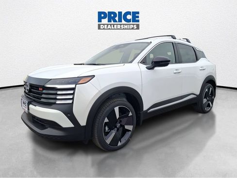 New 2026 Nissan Kicks SR w/ Cold Weather Package AWD/4WD image 2