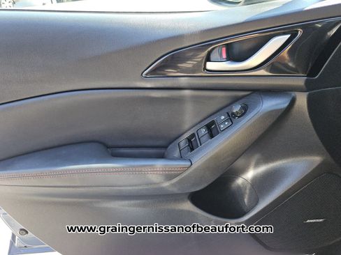 Used 2015 MAZDA MAZDA3 i Grand Touring FWD image 16