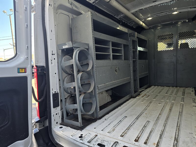 Used 2019 Ford Transit 250 148 Medium Roof RWD image 30