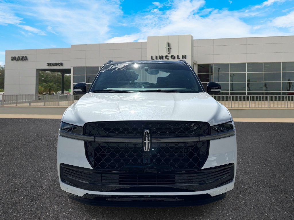 New 2027 Lincoln Navigator Black Label AWD/4WD image 8