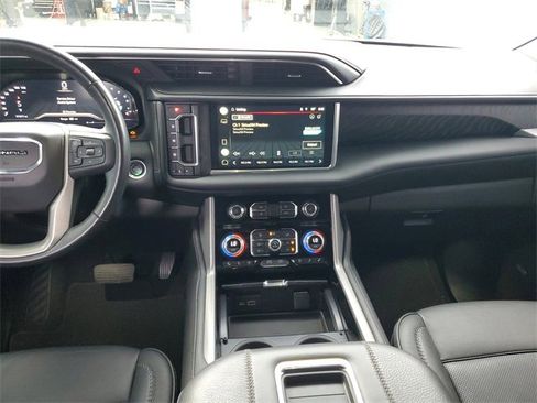 Used 2022 GMC Yukon Denali image 13