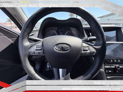 Used 2016 INFINITI Q50 3.0t Premium w/ Driver Assistance Package RWD image 7
