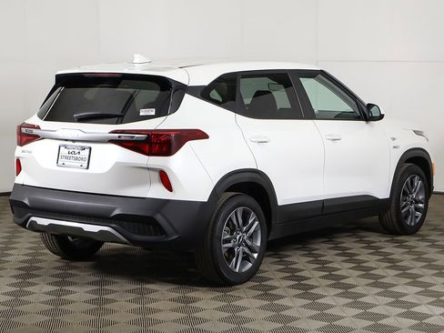 Used 2019 Hyundai Tucson SE w/ Cargo Package image 8