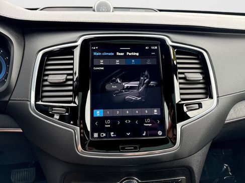 Certified 2023 Volvo XC90 B6 Ultimate w/ Protection Package AWD/4WD image 20