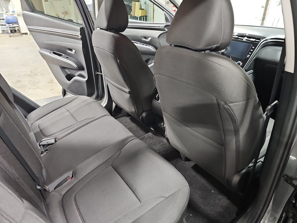 Used 2023 Hyundai Tucson SEL AWD/4WD image 11