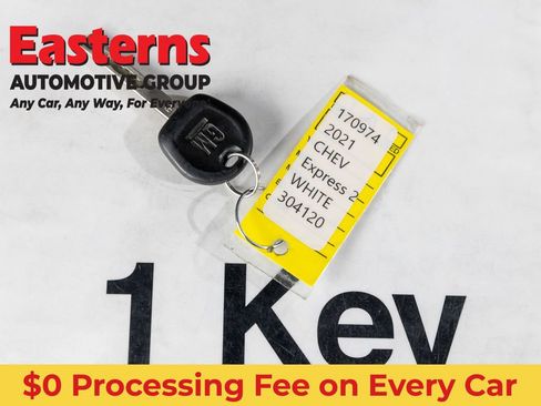 Used 2021 Chevrolet Express 2500 RWD image 22