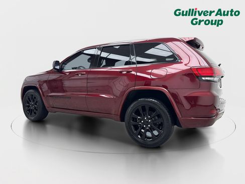 Used 2019 Jeep Grand Cherokee Altitude RWD image 4